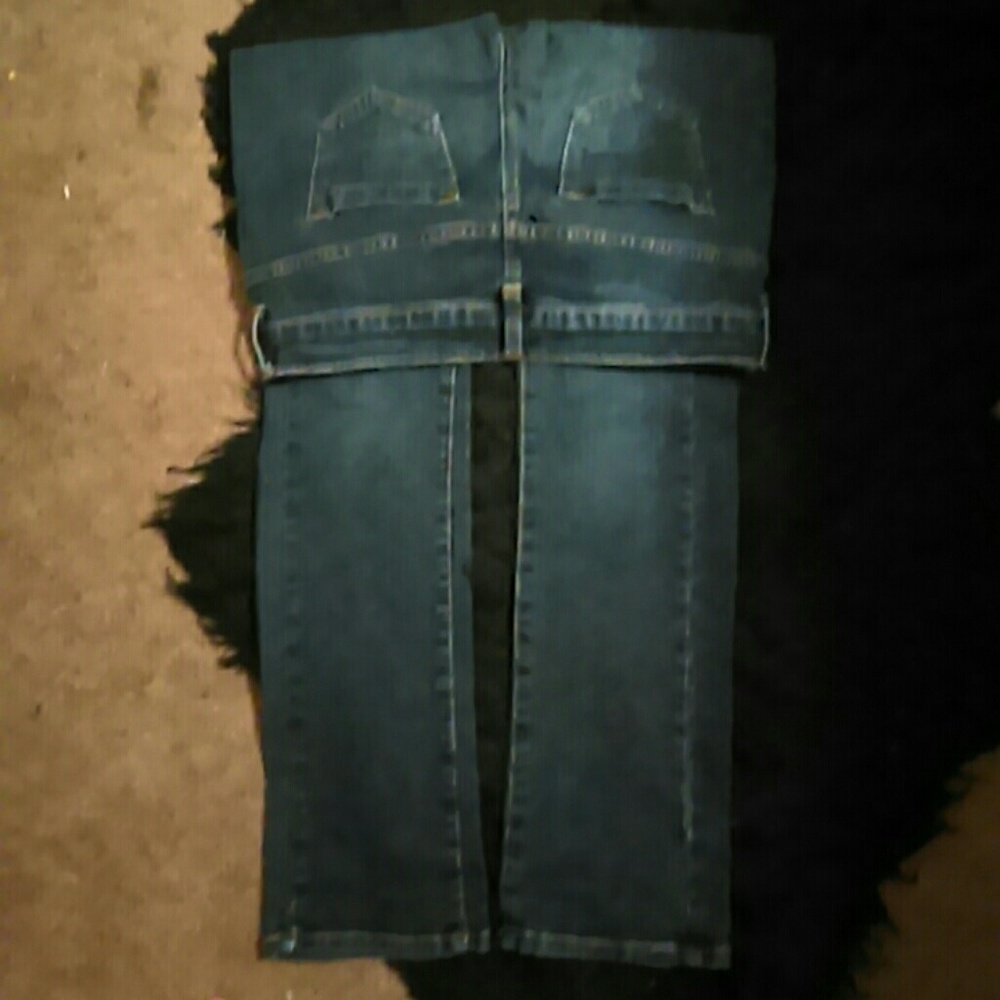 Jeans - Picture 3 of 3